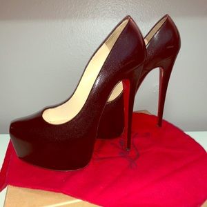 Christian Louboutin Daffodile